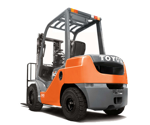 engine-counterbalanced-truck-range-web